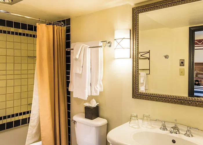 Inn & Spa At Loretto