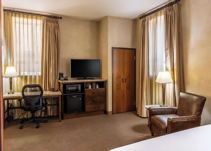 Drury Plaza Hotel In Santa Fe